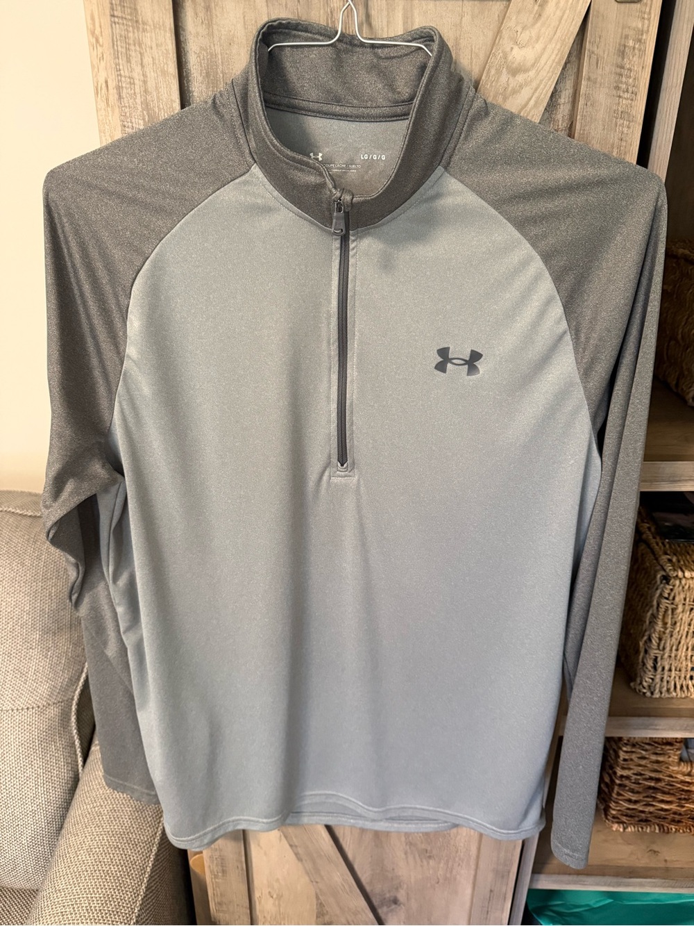 Men’s Under Armour 1/4 Zip Light Pullover